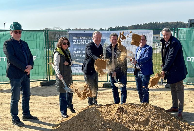 Multidos Hamburg GmbH feiert Spatenstich für neuen Unternehmenssitz im TIP Innovationspark Nordheide (Buchholz).